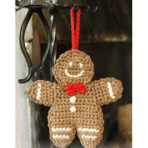 Gingy by DROPS Design - Pepparkaksgubbe Julpynt Virk-mönster 15x14 cm - 2 st