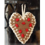 Gingerbread Heart by DROPS Design - Julhjärtan Virk-mönster 13x11 cm - 2 st
