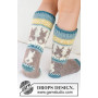 Dancing Bunny Socks by DROPS Design - sockar stickmönster strl. 24-44