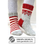 Twinkle Toes by DROPS Design 4 - Julstrlumpor Grå med mönster på skaftet Stick-mönster strl. 22/23 - 41/43